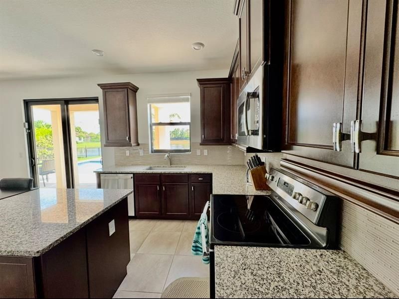 1114 Brinely Pl, Royal Palm Beach, FL 33411 Photo