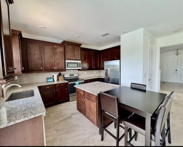 1114 Brinely Pl, Royal Palm Beach, FL 33411 Photo