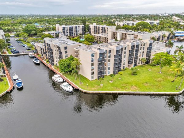 7 Royal Palm Way, Unit 4080, Boca Raton, FL 33432