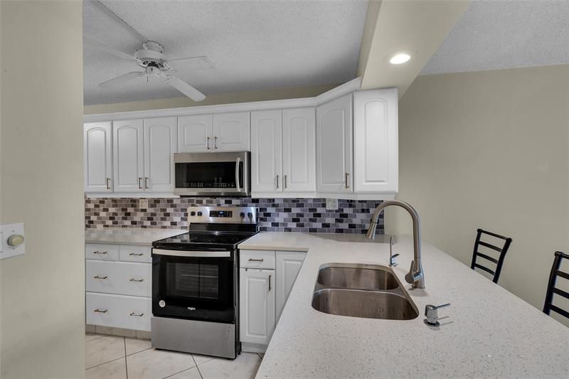 7 Royal Palm Way, Unit 4080, Boca Raton, FL 33432 Photo