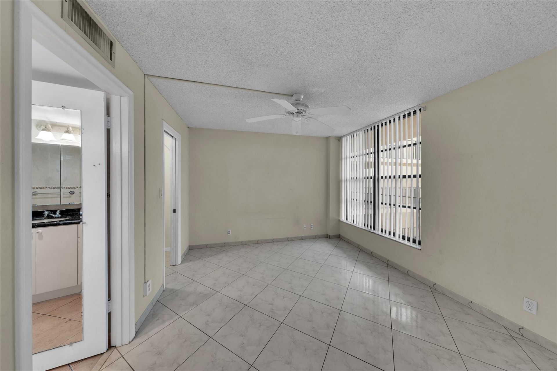 7 Royal Palm Way, Unit 4080, Boca Raton, FL 33432 Photo