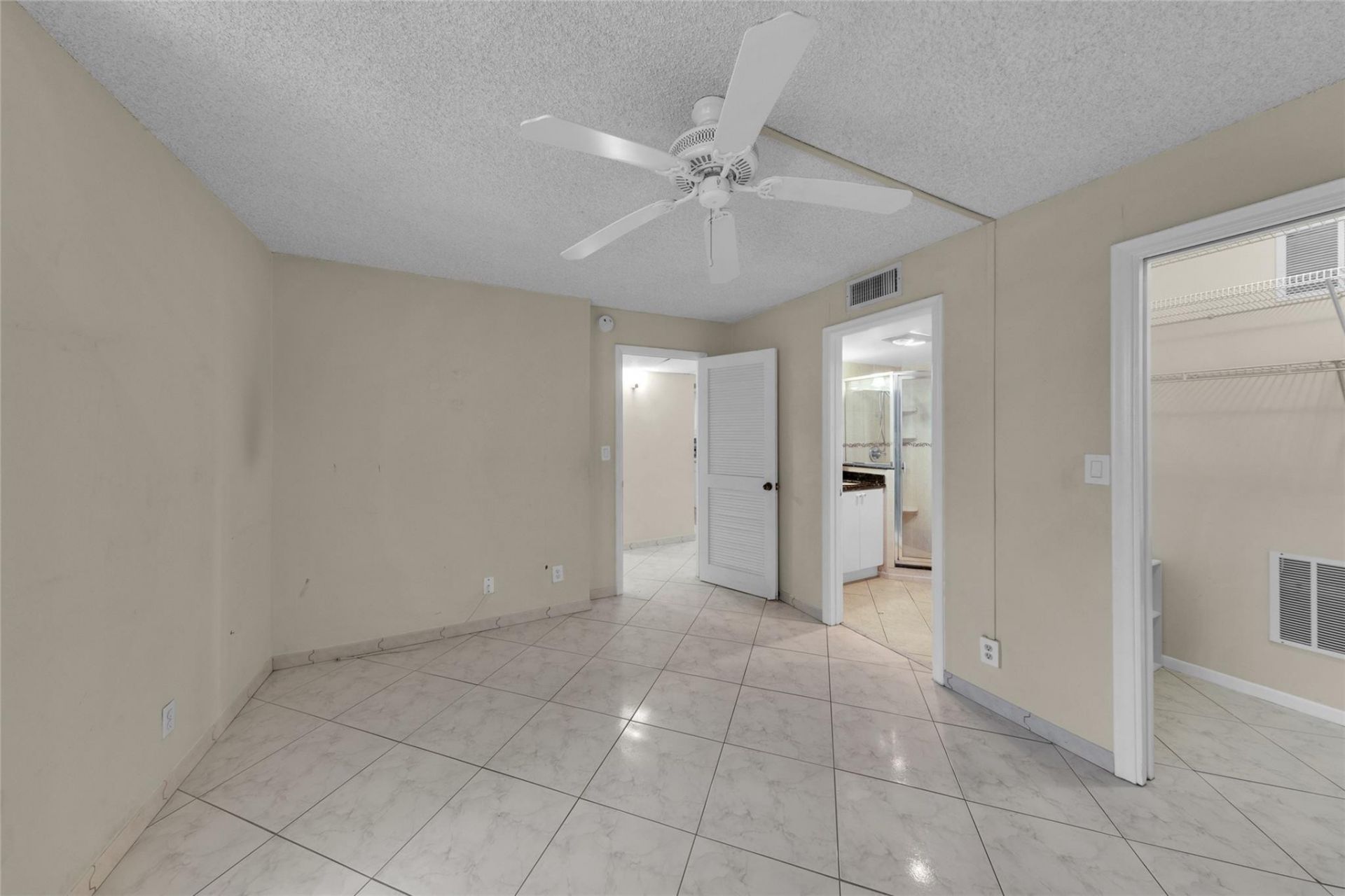 7 Royal Palm Way, Unit 4080, Boca Raton, FL 33432 Photo