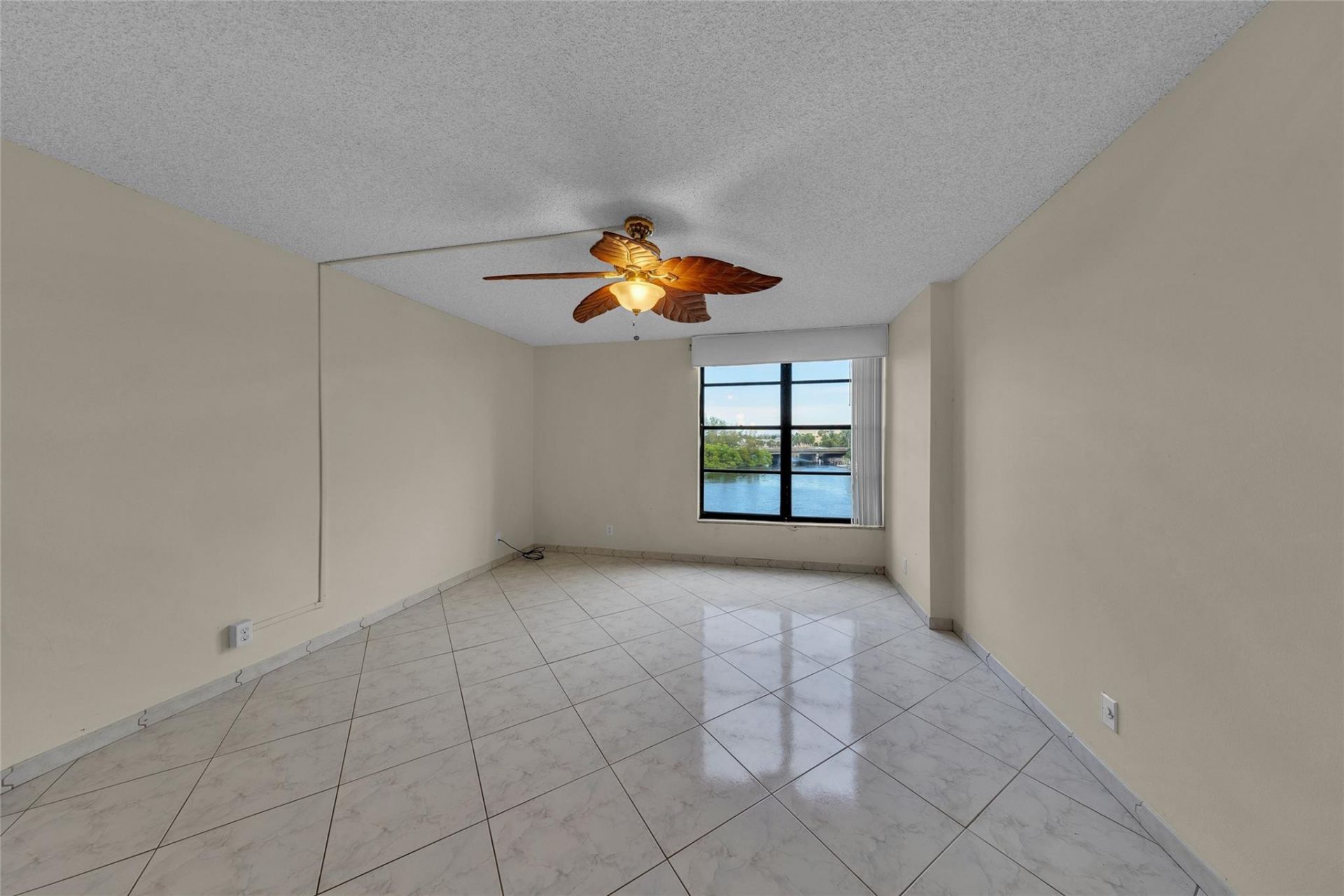 7 Royal Palm Way, Unit 4080, Boca Raton, FL 33432 Photo