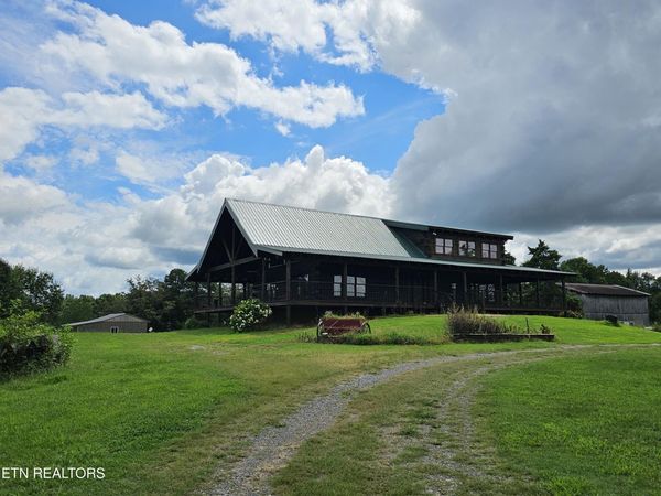 296 McClellen Rd, Madisonville, TN 37354