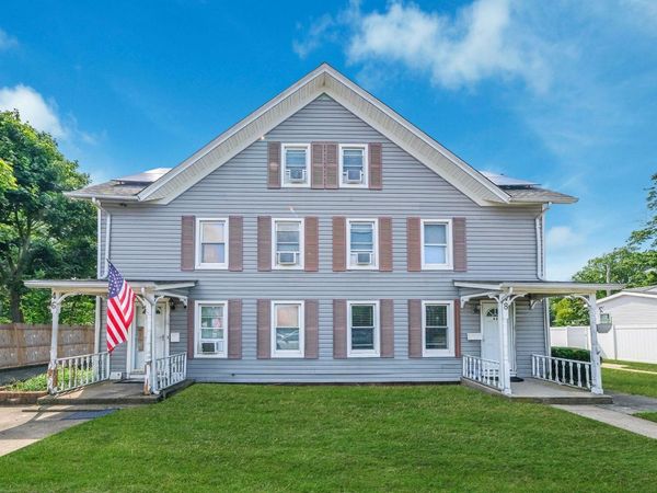 46 Lincoln Avenue, Sayville, NY 11782