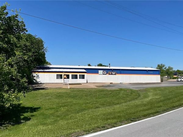1500-1502 SW Market Street, Lee's Summit, MO 64081