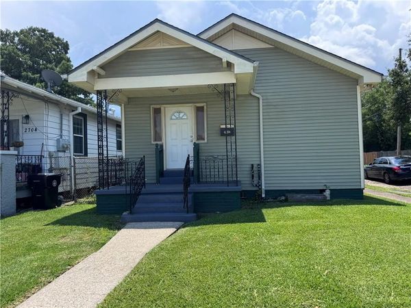2702 CLOVER Street, New Orleans, LA 70122
