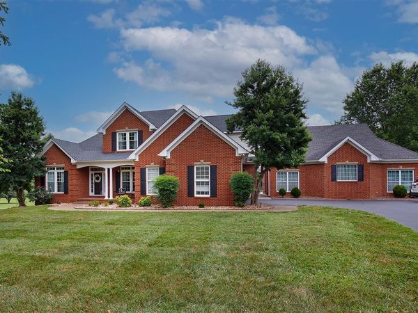 120 Stage Coach Avenue, Alvaton, KY 42122