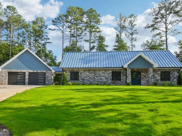 40 Red Oak Circle, Buchanan, GA 30113