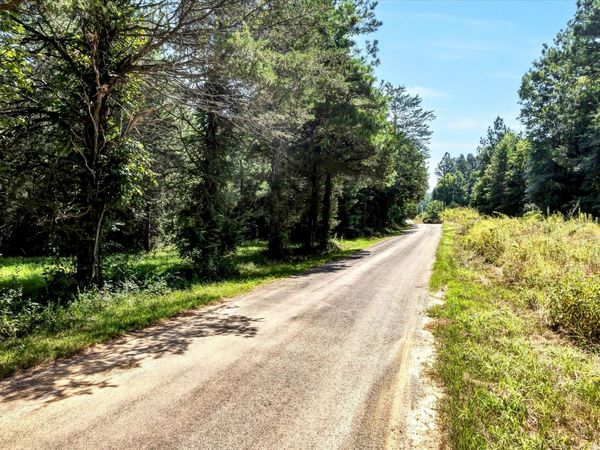 323 Friendship Church Road , Delano, TN 37325