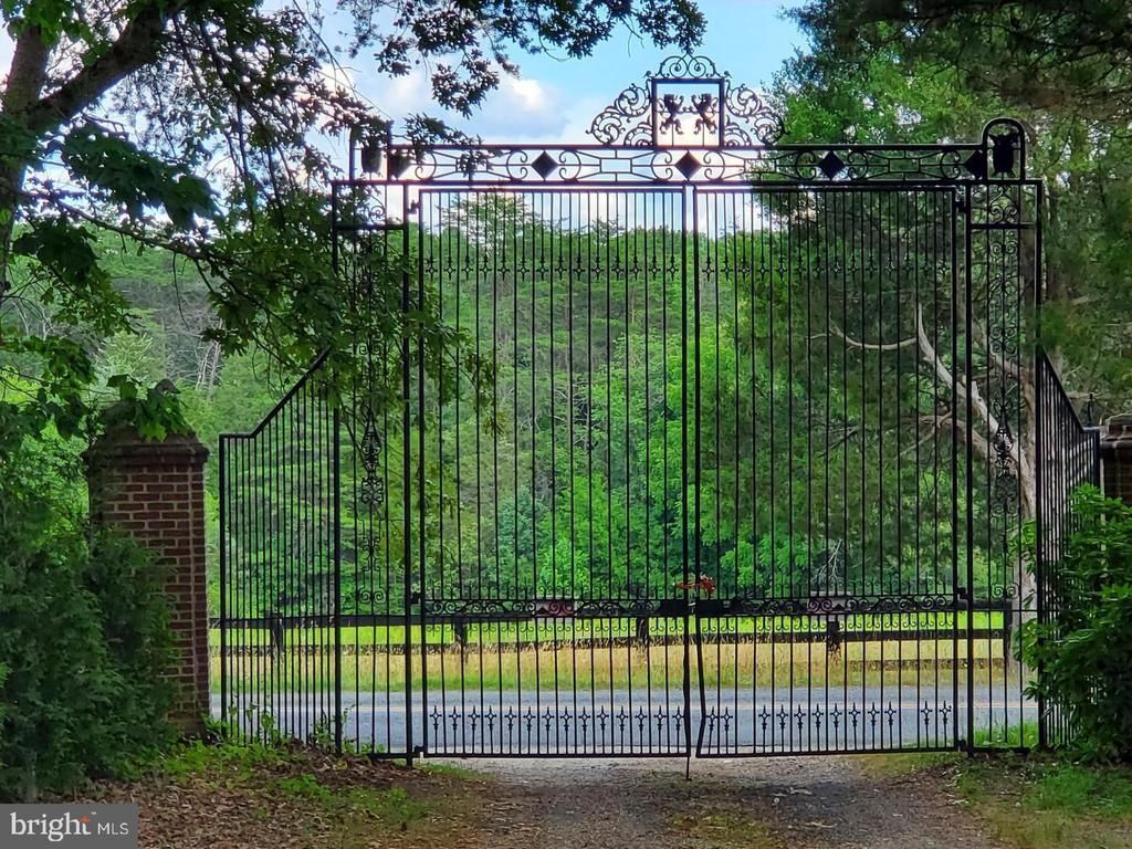 14376 TOWER ROAD, UNIONVILLE, VA 22567