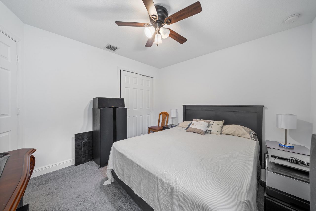 9760 Palm Breezes Dr Drive, Fort Pierce, FL 34945 Photo