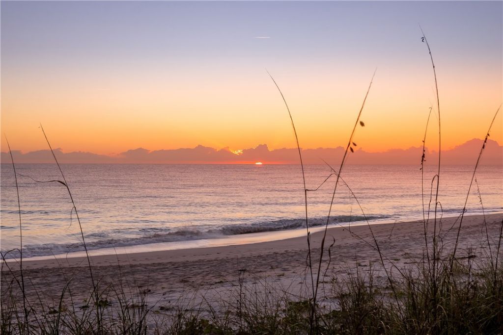 3756 Ocean Drive, Vero Beach, FL 32963 Photo