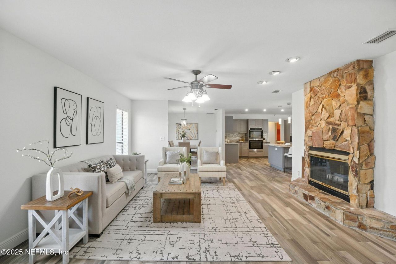 1960 SE 150th Street, Summerfield, FL 34491 Photo