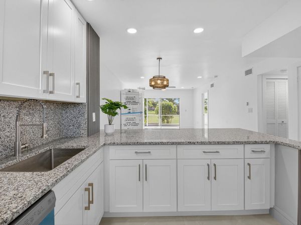 9880 Marina Boulevard, Unit 1509, Boca Raton, FL 33428