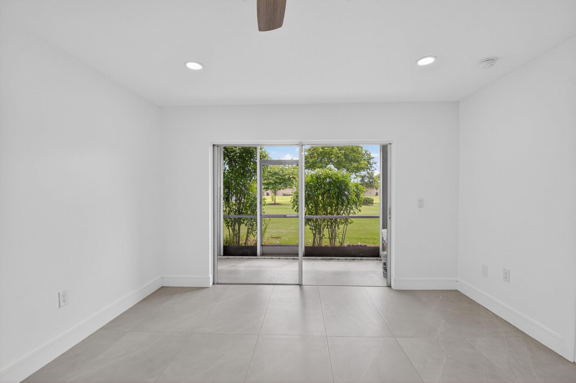 9880 Marina Boulevard, Unit 1509, Boca Raton, FL 33428 Photo