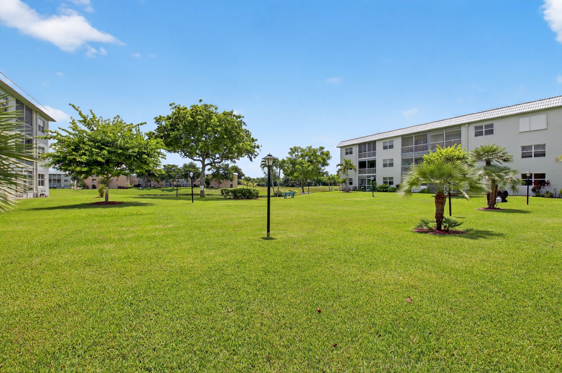 9880 Marina Boulevard, Unit 1509, Boca Raton, FL 33428 Photo