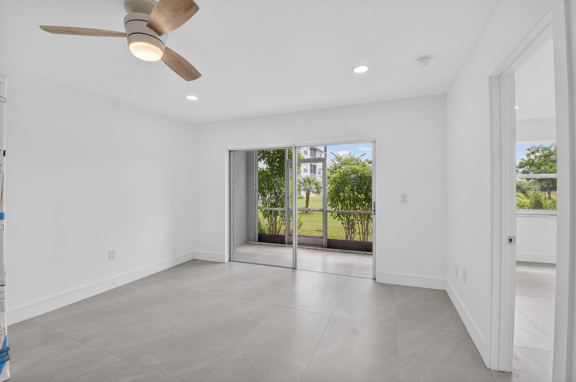 9880 Marina Boulevard, Unit 1509, Boca Raton, FL 33428 Photo