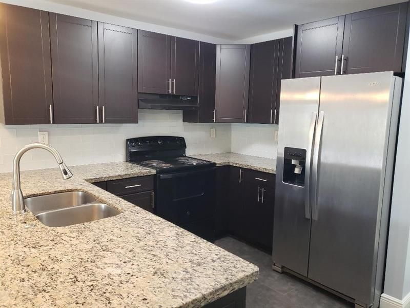 4392 Riverside Drive, Coral Springs, FL 33065 Photo