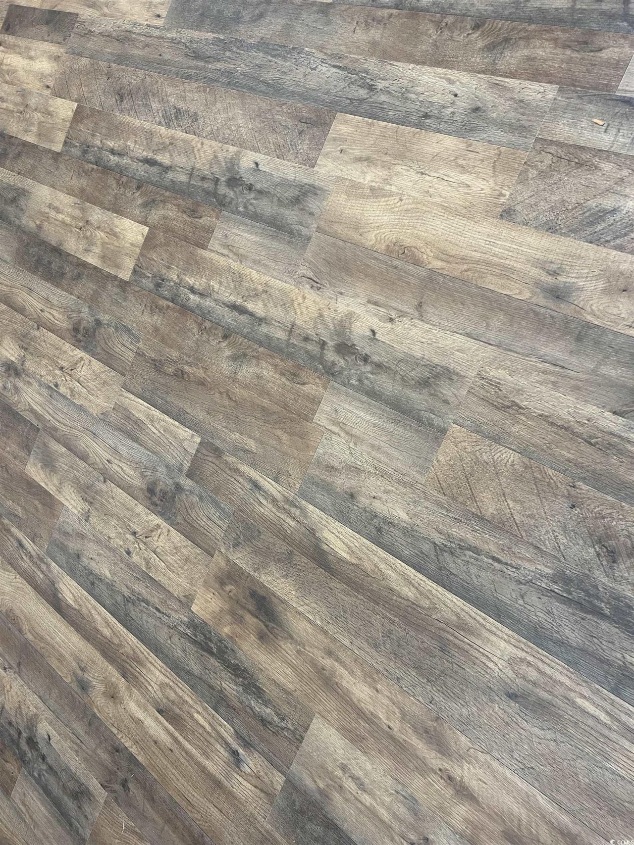 425 East Surfwind Dr. Photo 15