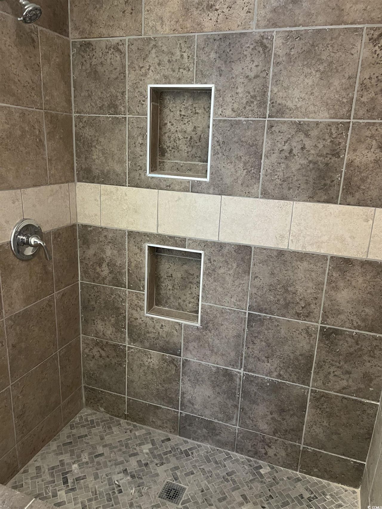 425 East Surfwind Dr. Photo 19