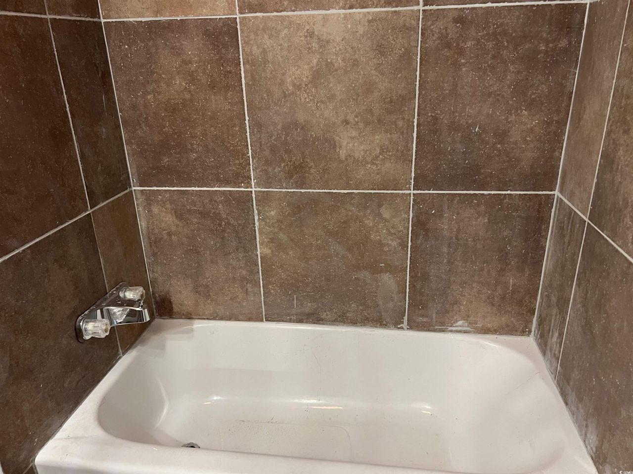 425 East Surfwind Dr. Photo 26