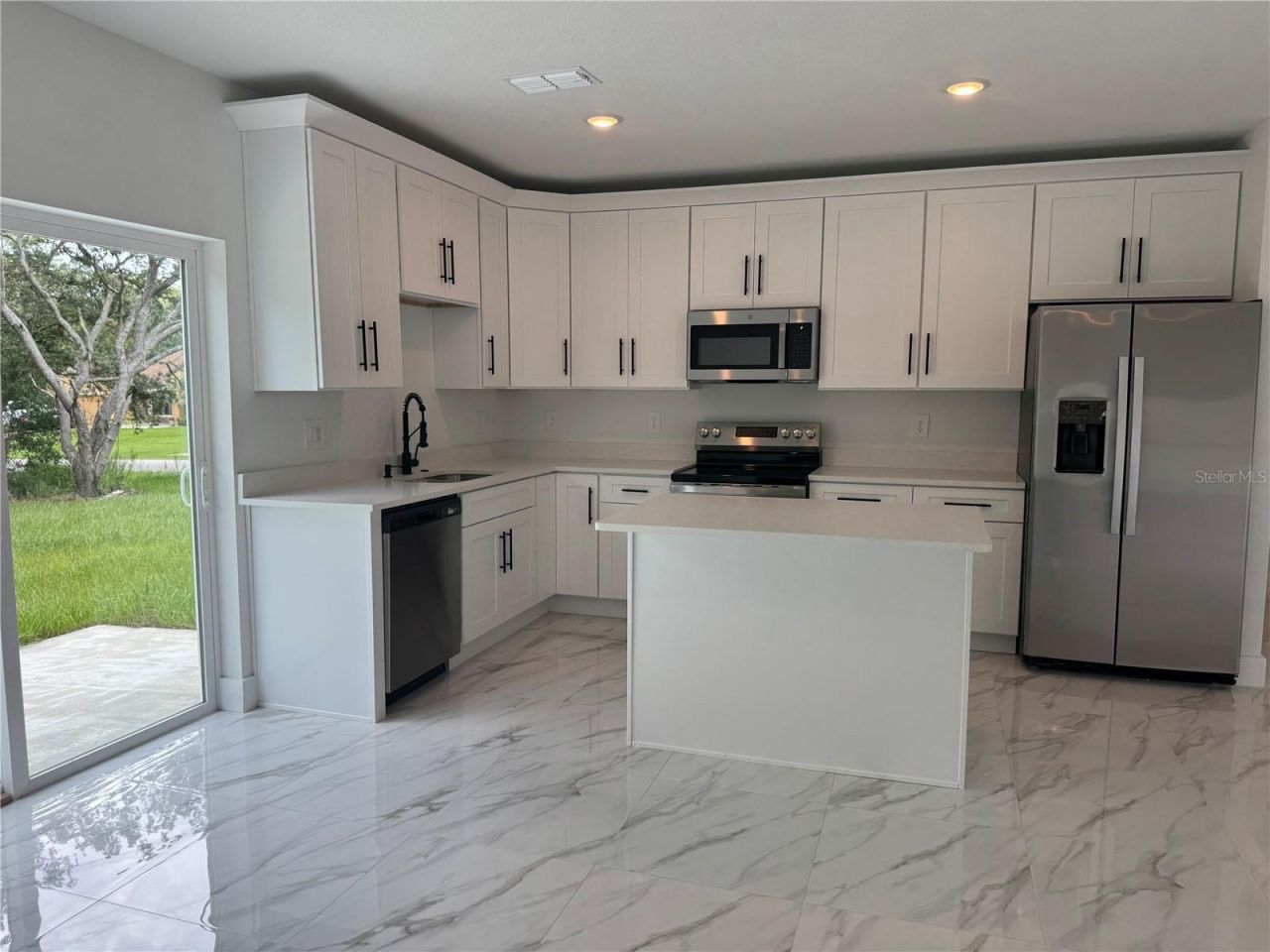 2007 W Hamshire Blvd, Dunnellon, FL 34434 Photo