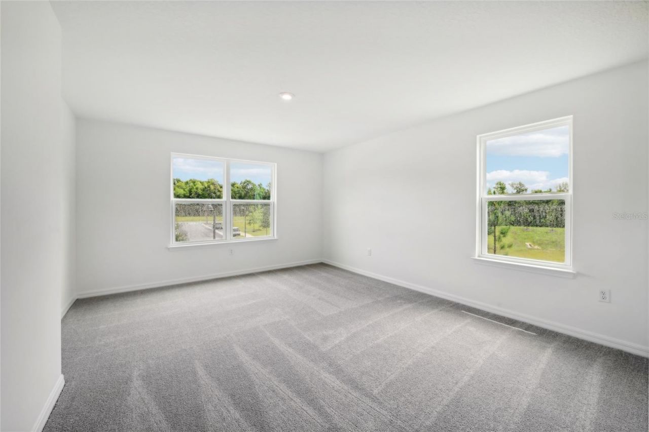 12983 Trovita Drive, Grand Island, FL 32735 Photo