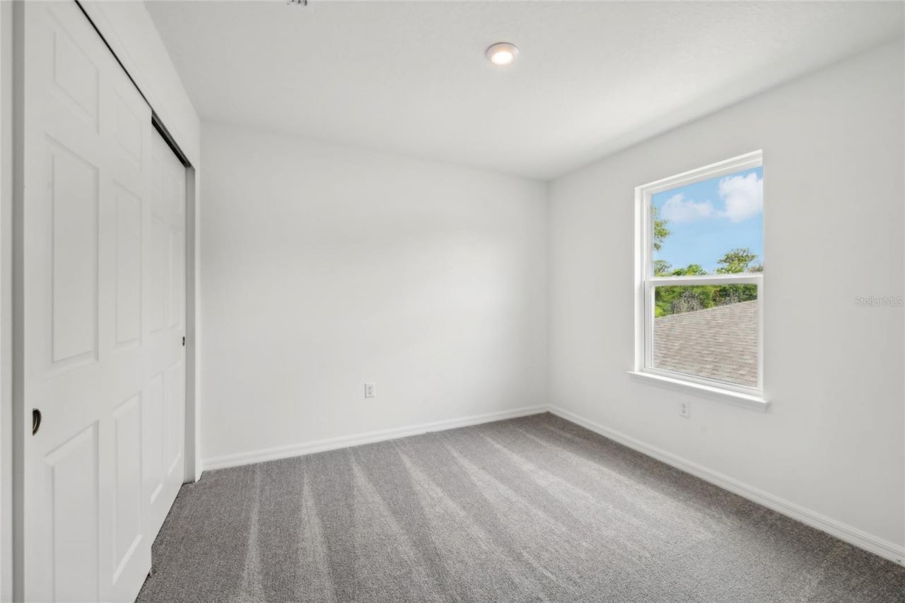 12983 Trovita Drive, Grand Island, FL 32735 Photo