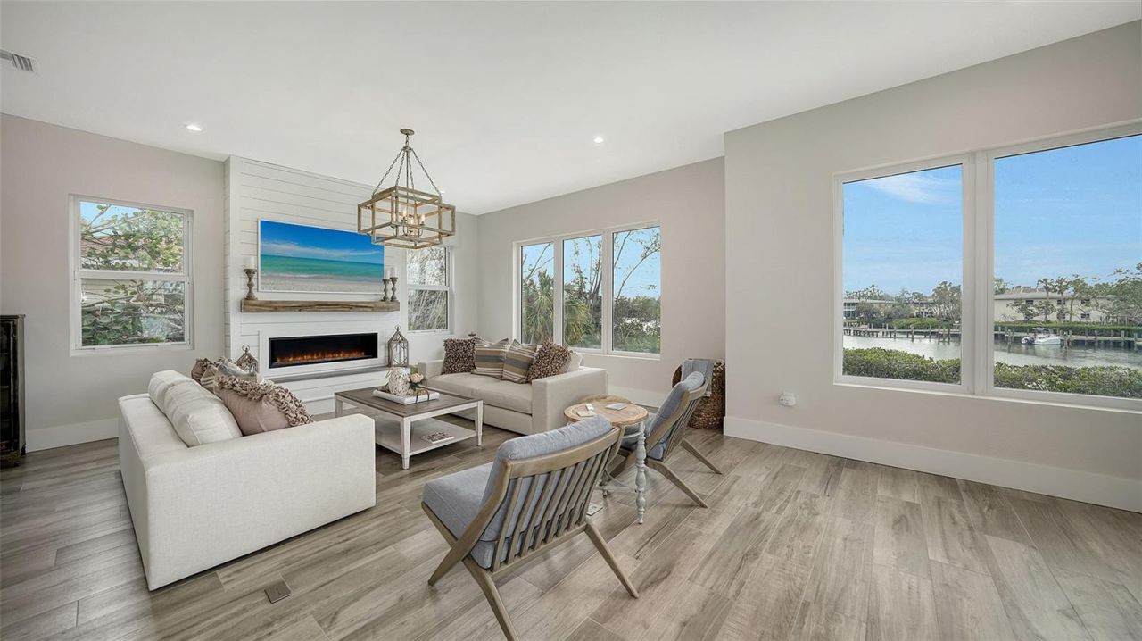 6800 Longboat Drive S, Longboat Key, FL 34228 Photo