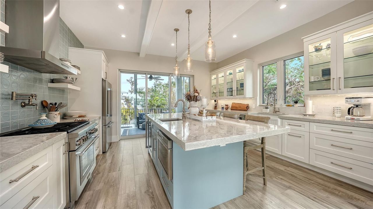 6800 Longboat Drive S, Longboat Key, FL 34228 Photo