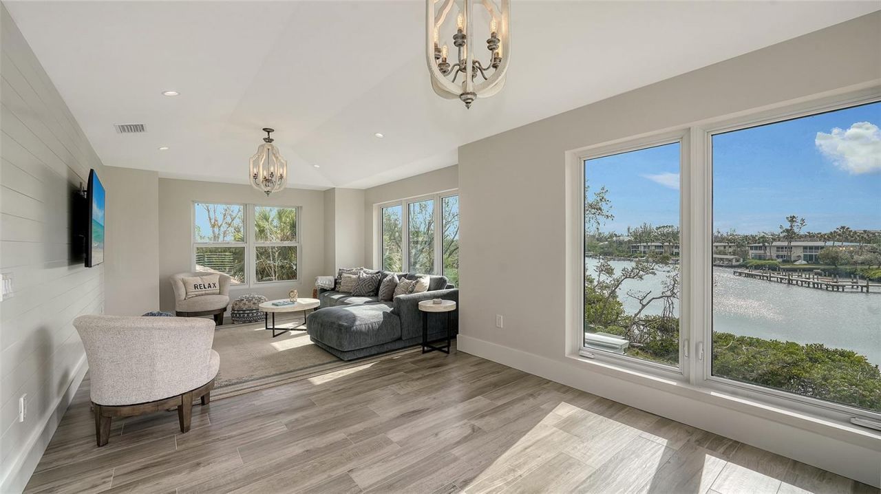 6800 Longboat Drive S, Longboat Key, FL 34228 Photo