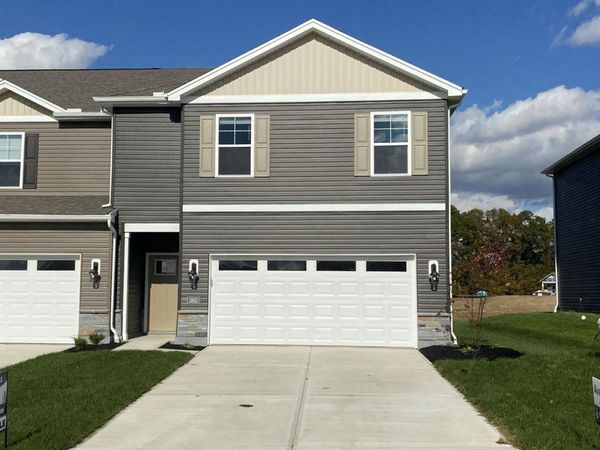1882 Vista Lake Drive, Goshen Twp, OH 45122