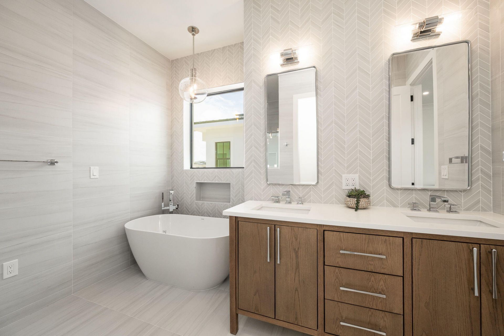 231 E Shore Drive, Unit 2, Summerland Key, FL 33040 Photo