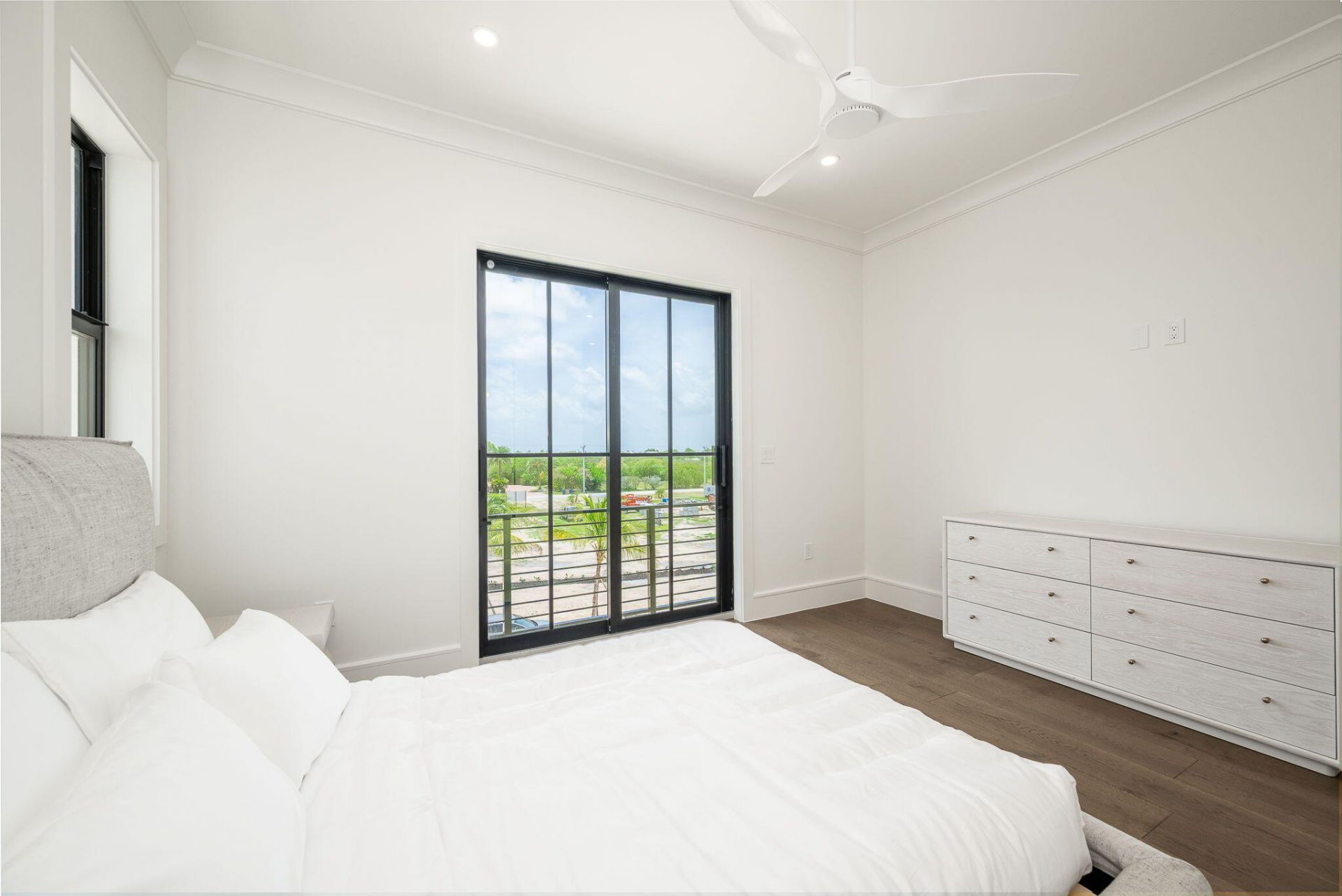 231 E Shore Drive, Unit 2, Summerland Key, FL 33040 Photo