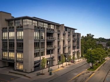 369 N Old Woodward Avenue, Birmingham, MI 48009