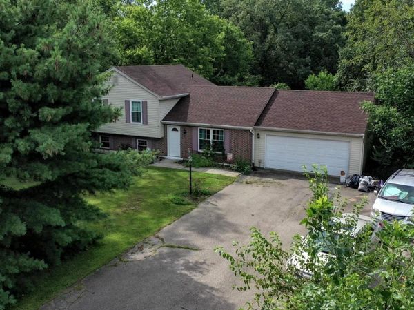 9029 Arrowcreek Drive, Washington Twp, OH 45054