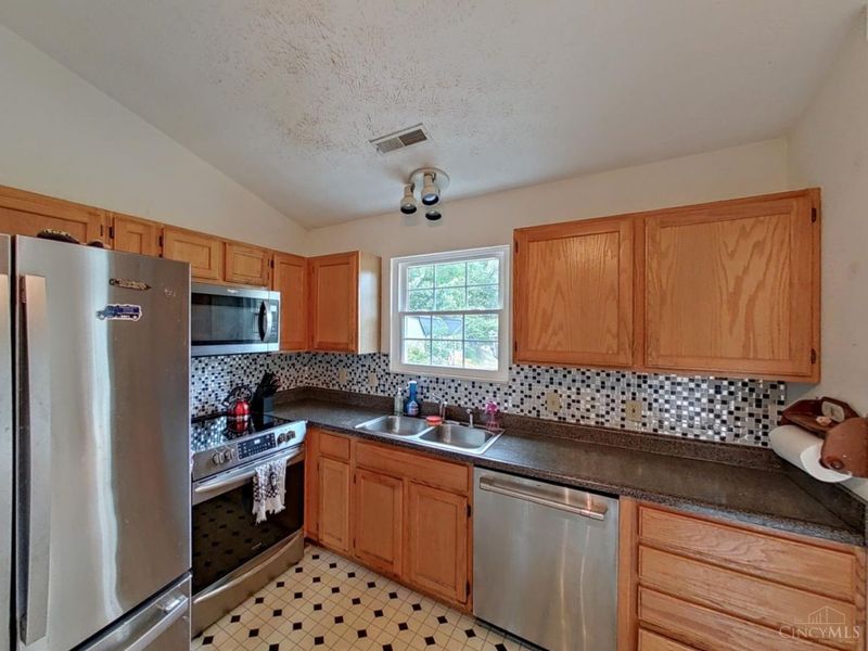 9029 Arrowcreek Drive, Washington Township, OH 45054 Photo 32