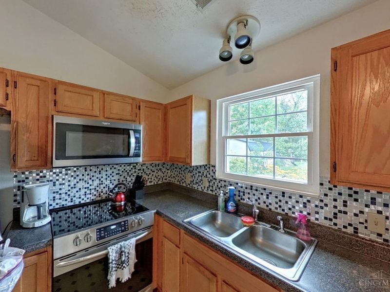 9029 Arrowcreek Drive, Washington Township, OH 45054 Photo 35