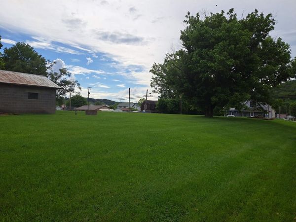 3216 Court Street, Ft. Gay, WV 25514