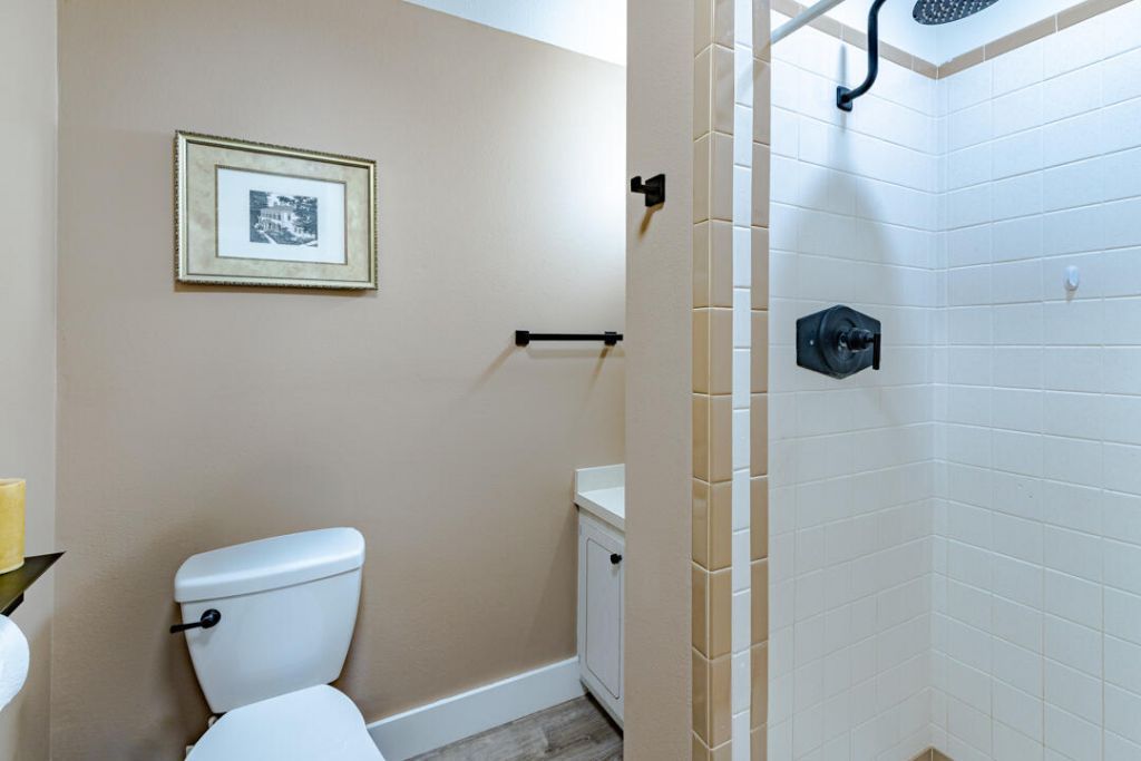 2929 SE Ocean Boulevard, Unit 117-10, Stuart, FL 34996 Photo