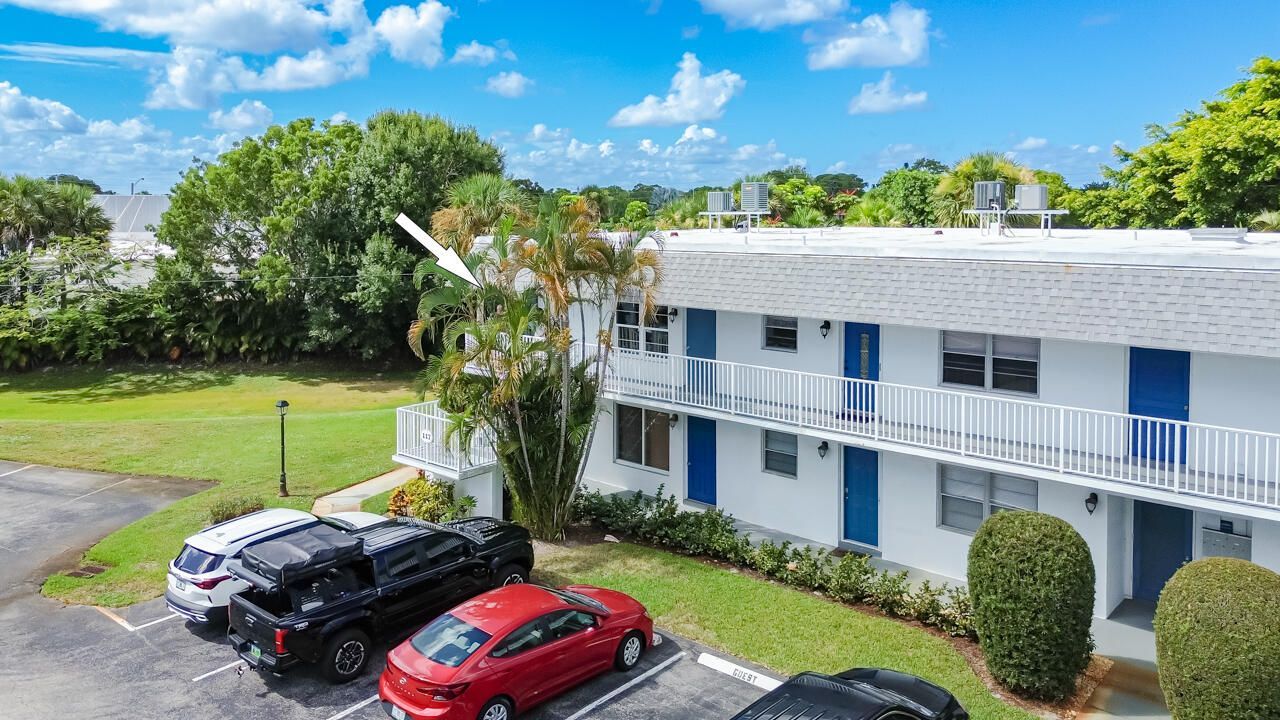 2929 SE Ocean Boulevard, Unit 117-10, Stuart, FL 34996 Photo
