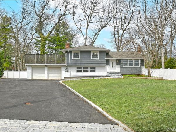 5 Shadywood Court, Huntington, NY 11743