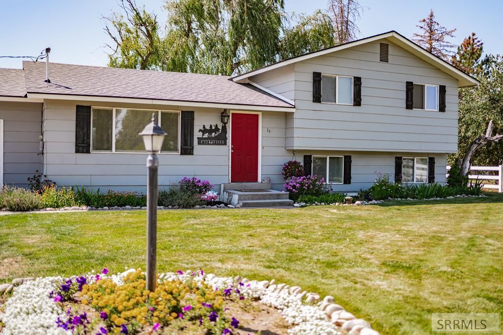 14 N 470 W, Blackfoot, ID 83221 Main Photo