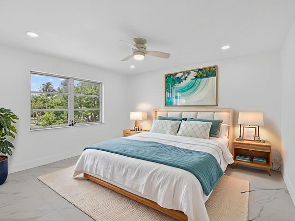 9886 Marina Boulevard, Unit 622, Boca Raton, FL 33428