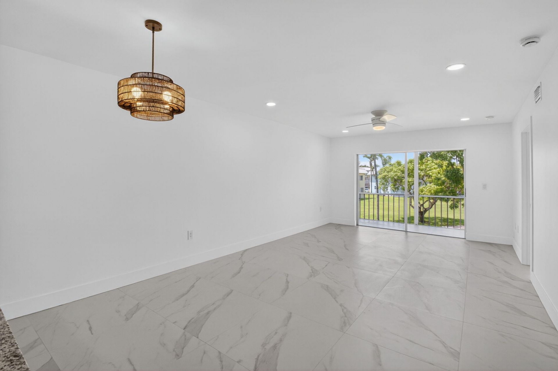 9886 Marina Boulevard, Unit 622, Boca Raton, FL 33428 Photo