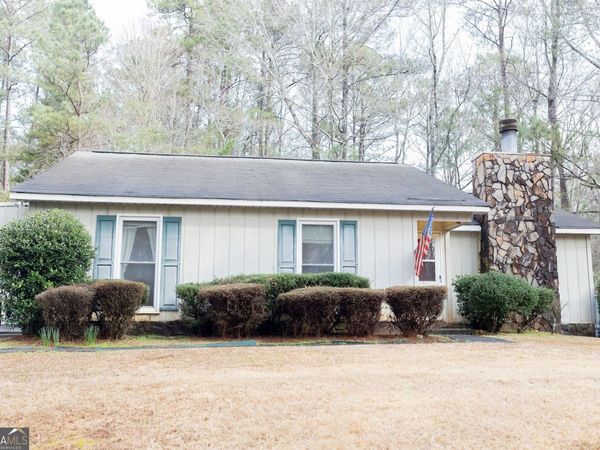 200 Cheyenne Drive, Lagrange, GA 30240