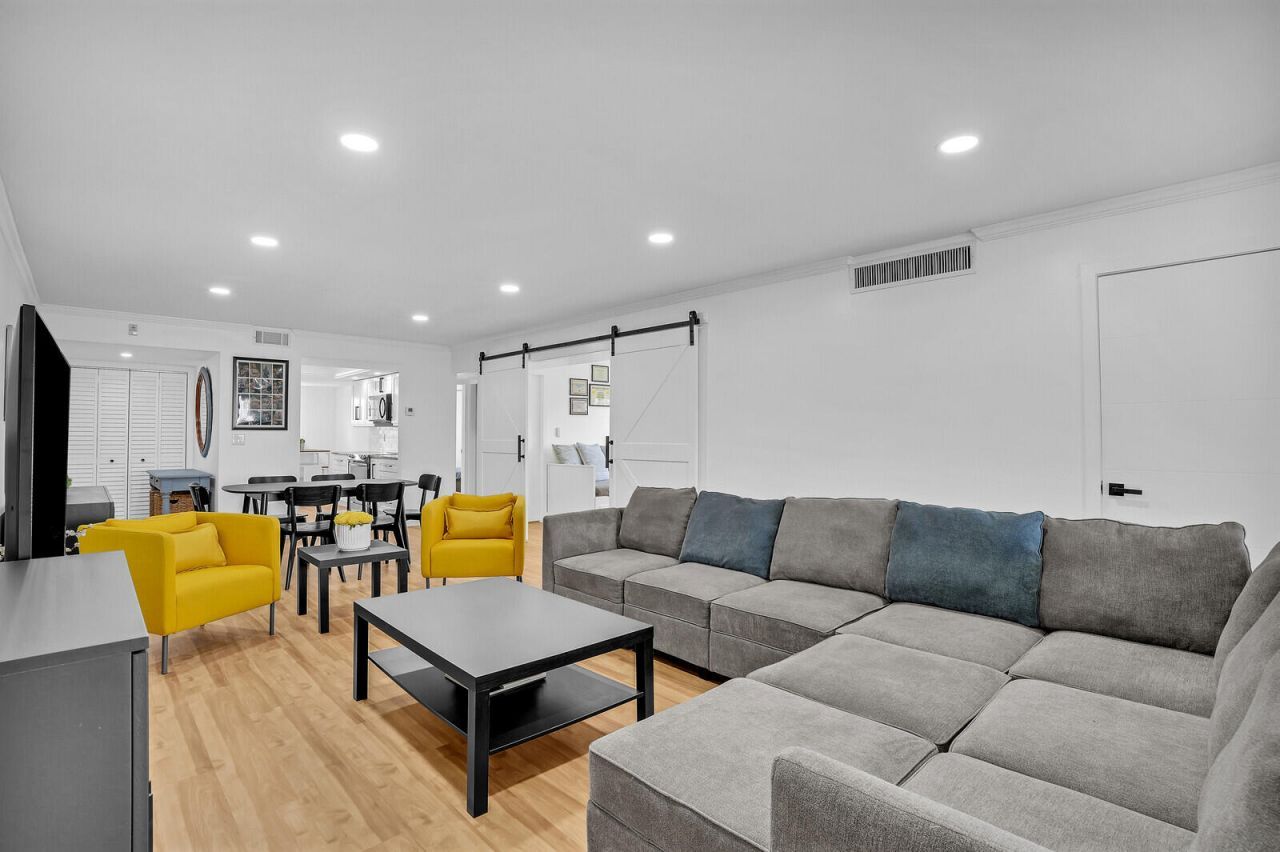 1210 N Sugar Sands Boulevard, Unit 243, Singer Island, FL 33404 Photo