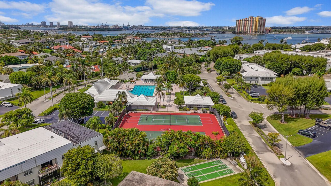 1210 N Sugar Sands Boulevard, Unit 243, Singer Island, FL 33404 Photo