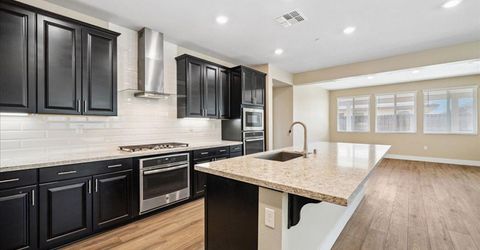 7040 Orbital Ln, Roseville, CA 95747 Photo
